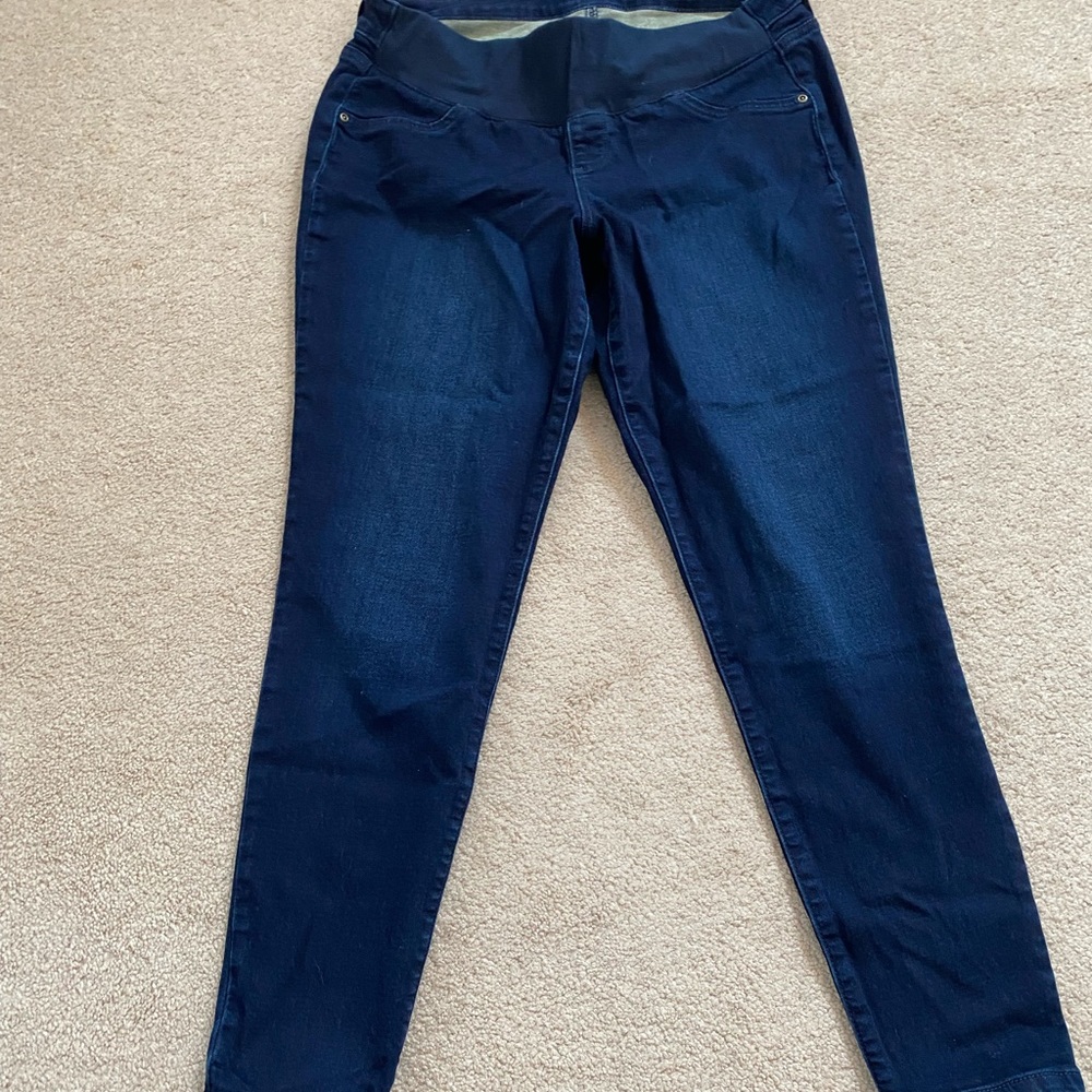 Maternity jeggings
